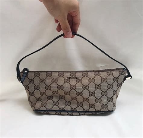 gucci boat pochette vintage